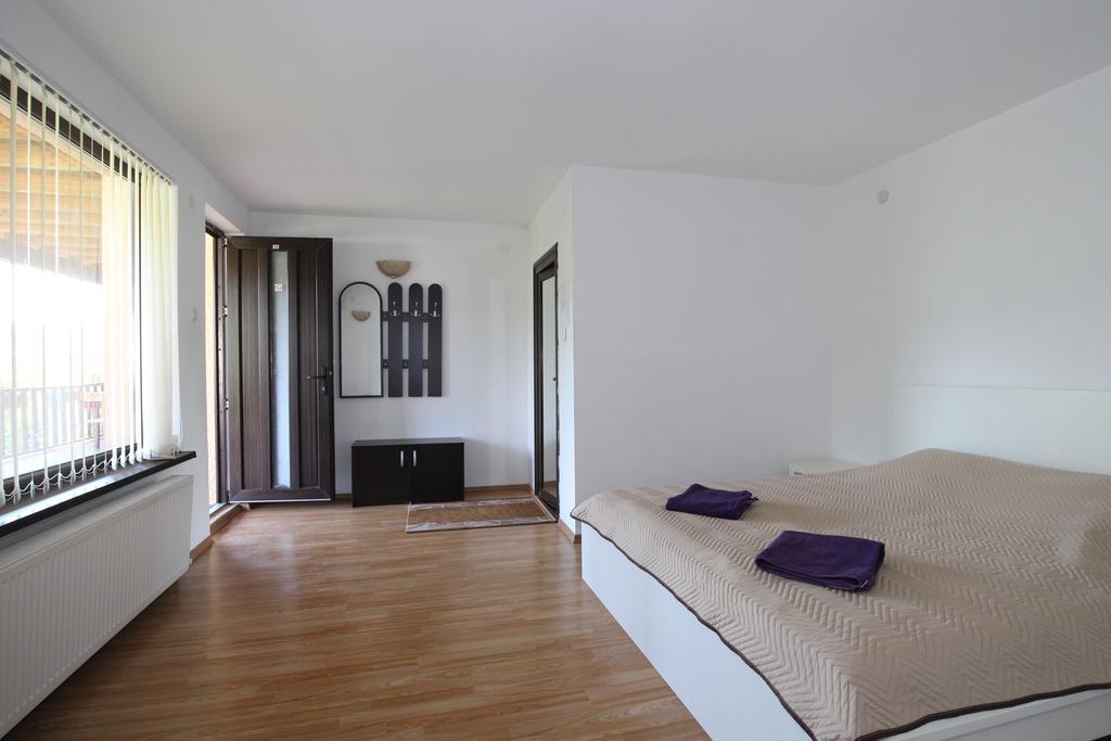 Slanchevata Kashta Hotel Krushuna Esterno foto